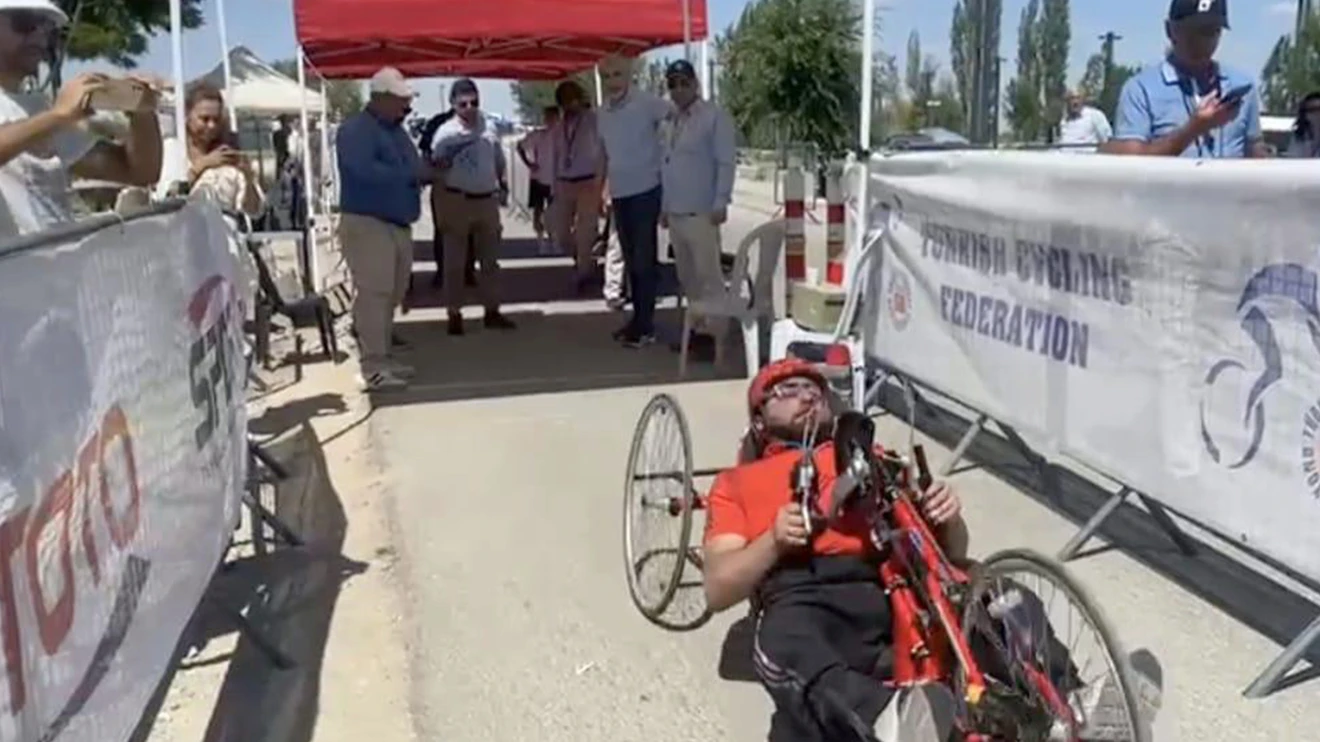 Selçuk Üniversitesi personeli Gönül, Türkiye şampiyonu oldu